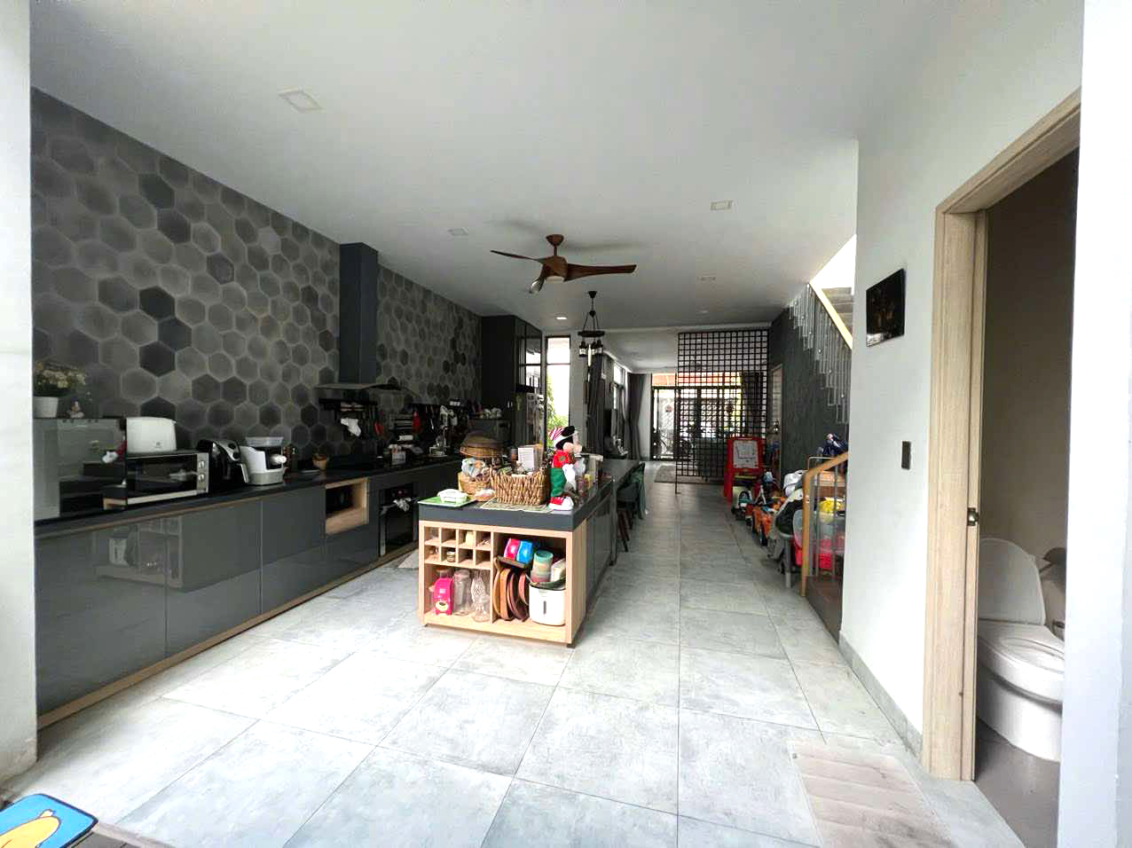 Biệt Thự Sân Vườn 155m2_6x26 – Chỉ 17,5 tỷ - Hẻm Xe Tải Khu Vip Bên Sông Hiệp Bình Chánh – Sát Phạm - Ảnh 3